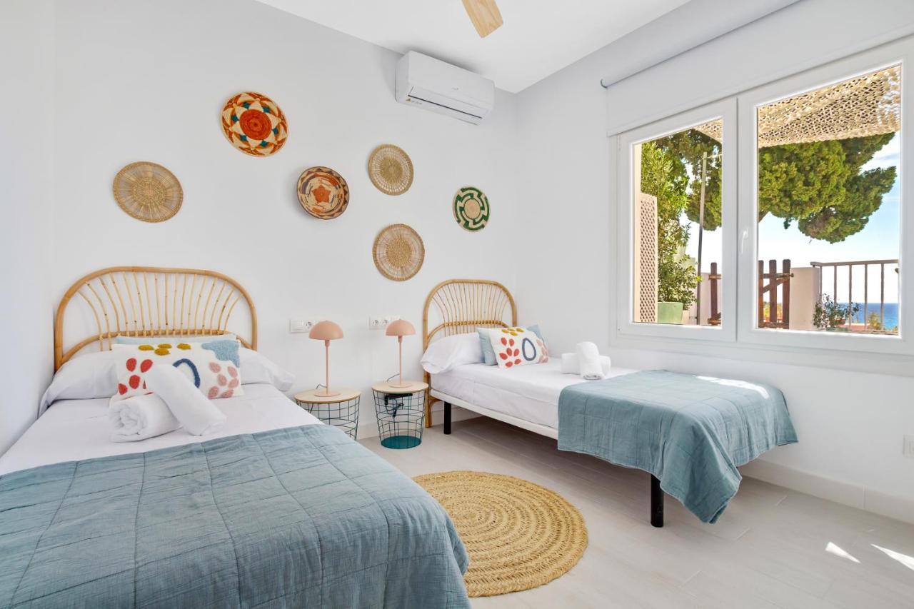 Casa De La Playa. Beach House With Magnificent Sea Malaga Zewnętrze zdjęcie